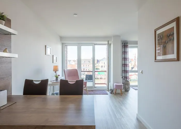 Hafenkante * Husum (Schleswig-Holstein)